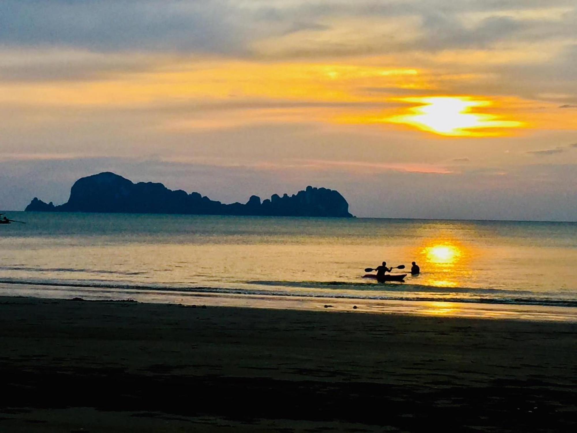 Sukorn Andaman Beach Resort Ko Sukon Dış mekan fotoğraf