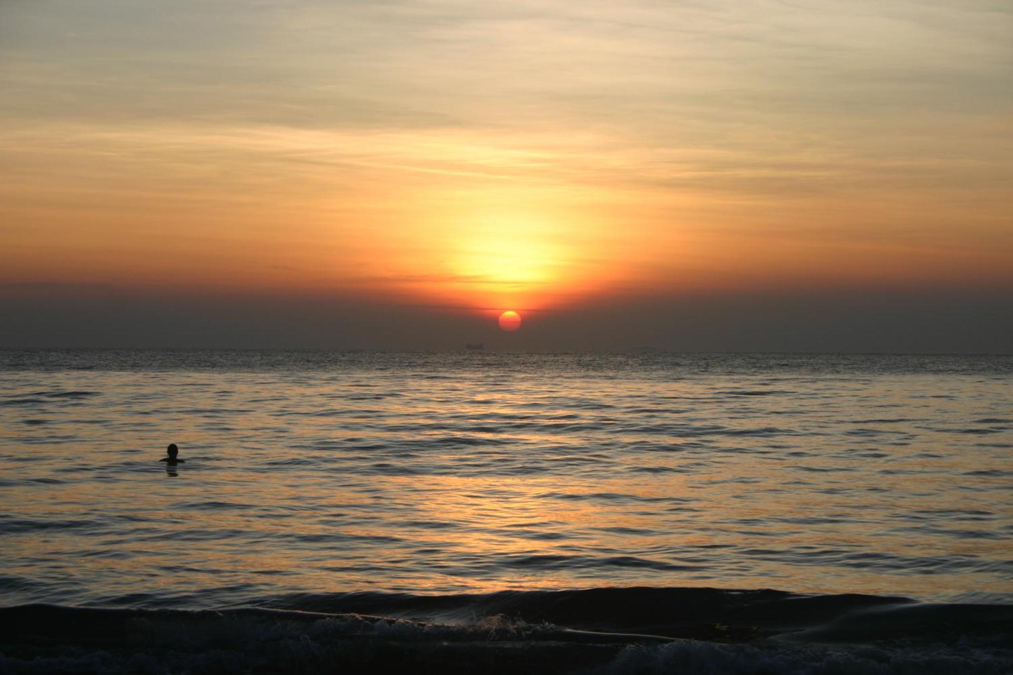 Sukorn Andaman Beach Resort Ko Sukon Dış mekan fotoğraf