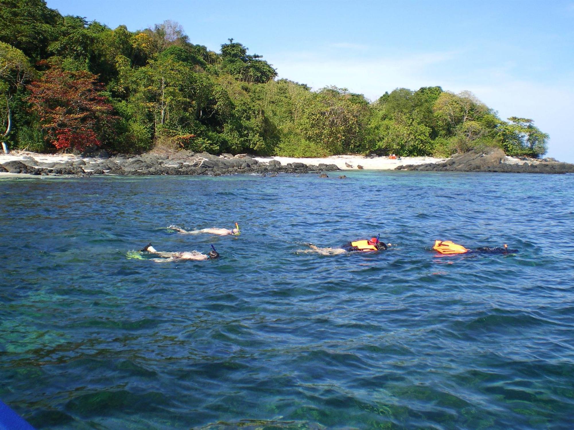 Sukorn Andaman Beach Resort Ko Sukon Dış mekan fotoğraf