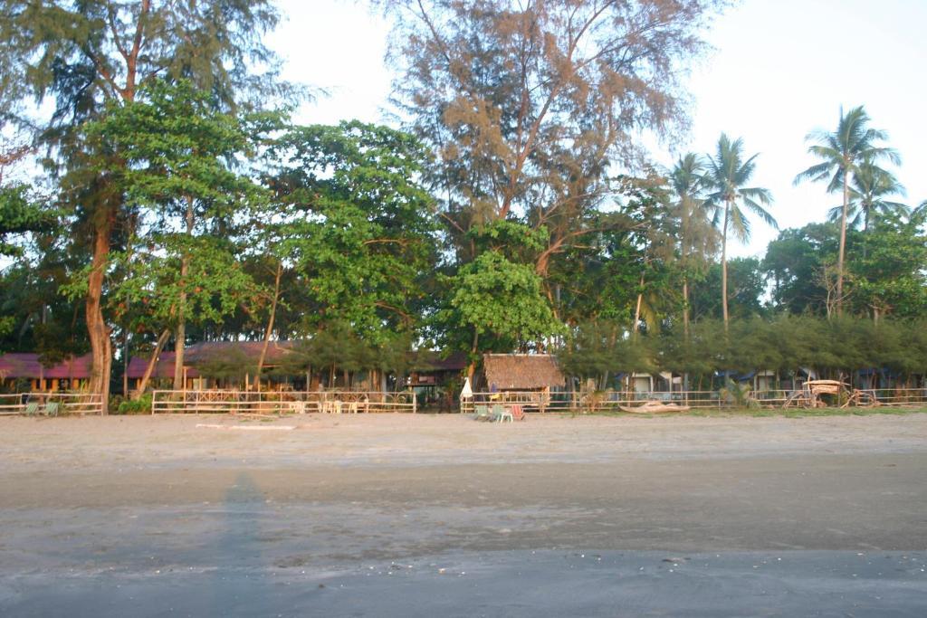 Sukorn Andaman Beach Resort Ko Sukon Dış mekan fotoğraf