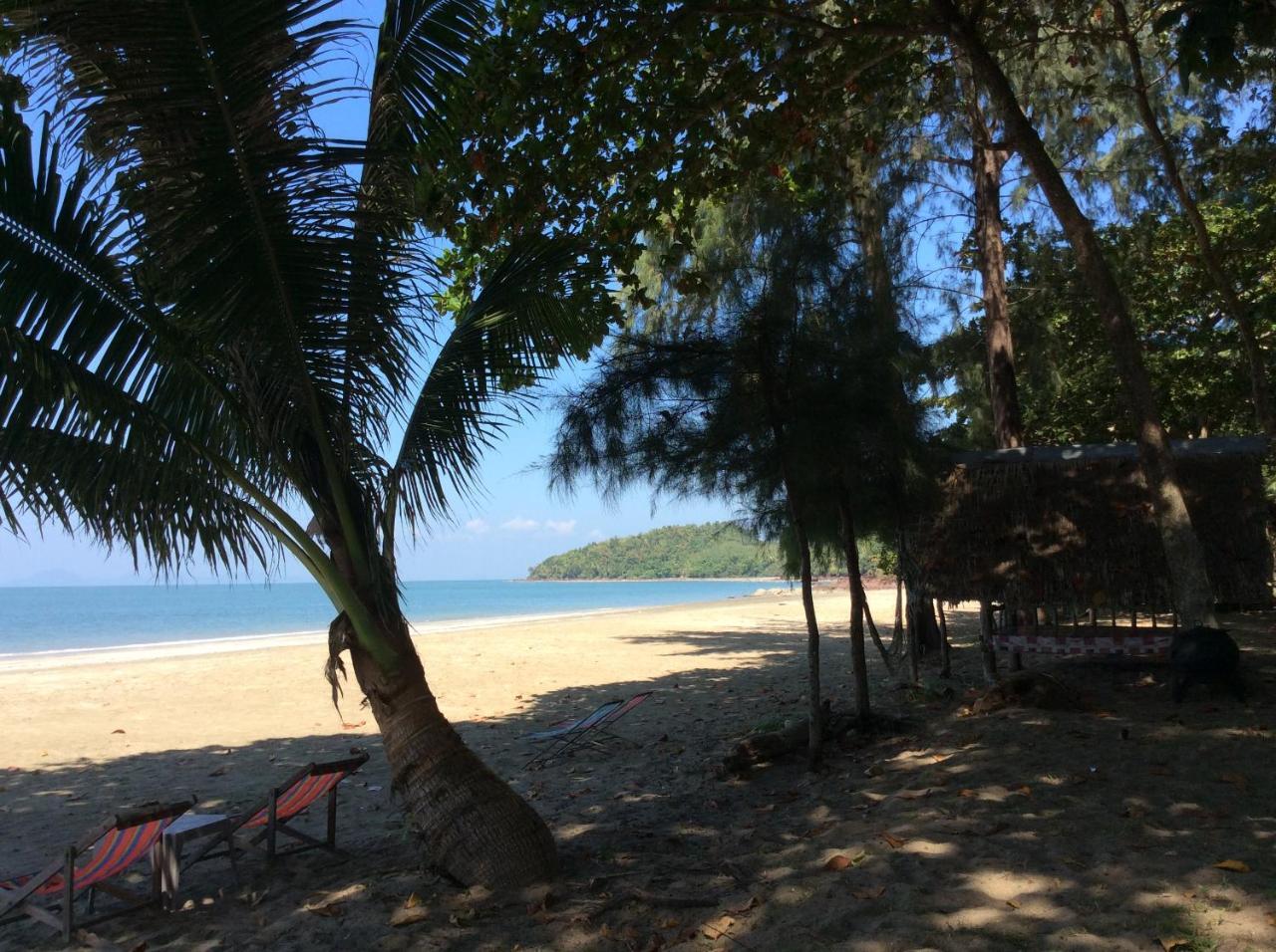 Sukorn Andaman Beach Resort Ko Sukon Dış mekan fotoğraf